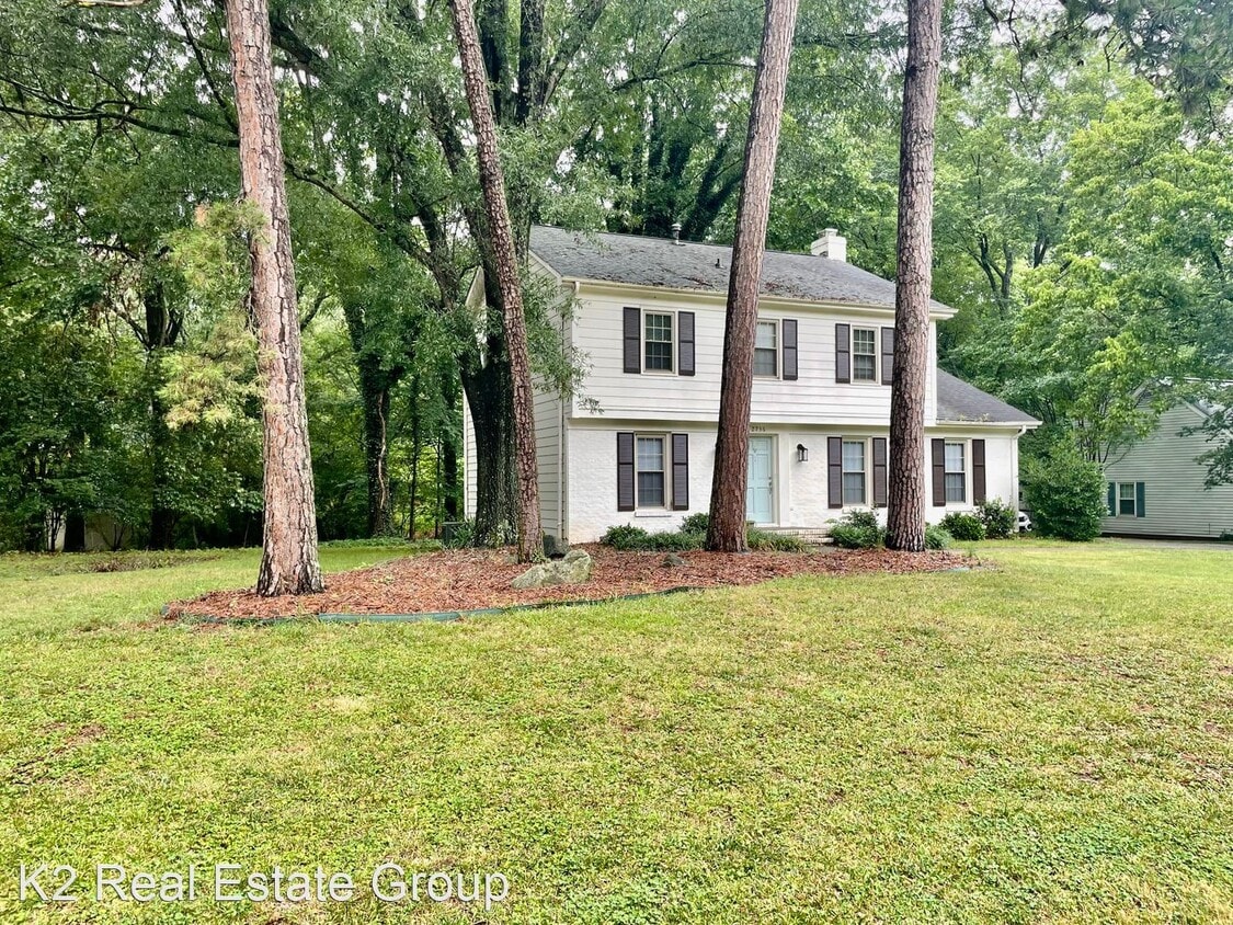 Primary Photo - 4 br, 2.5 bath House - 2736 Lawton Bluff Road