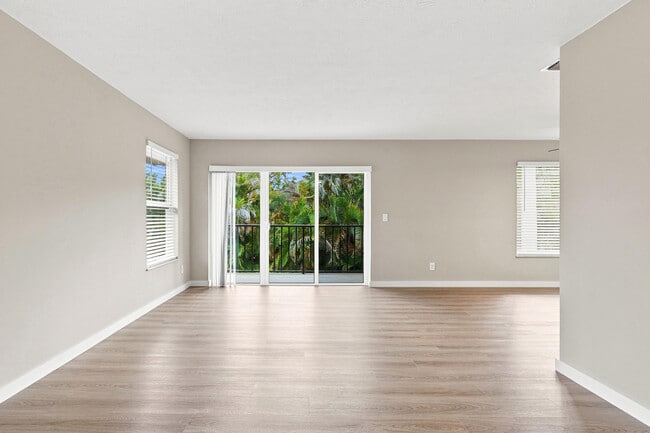 Foto del edificio - 1180 Carlton Ct