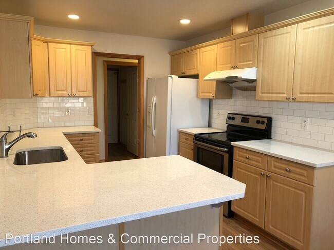 Foto del edificio - 3 br, 2 bath House - 2012 NE 92nd Ave.