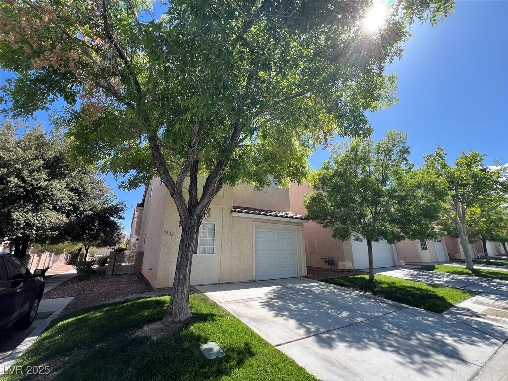 Foto principal - 5835 Chisolm Trail