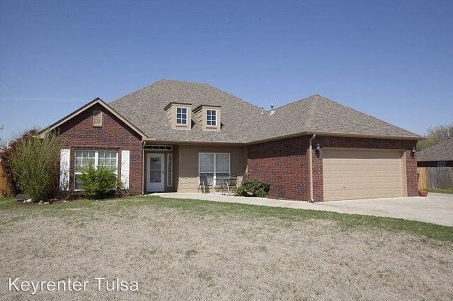 Foto del edificio - 7780 N 161st E Ct