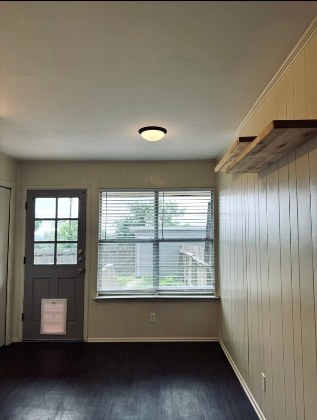 Foto del edificio - 1757 Sheppard Rees Rd