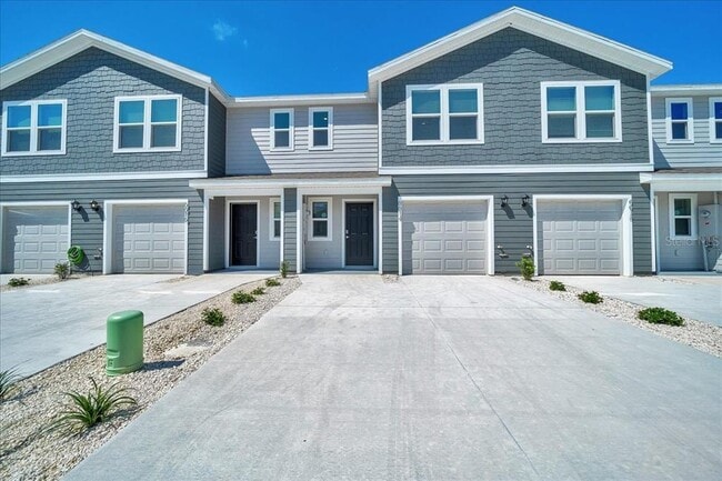 Foto del edificio - 6614 SW 81st Loop