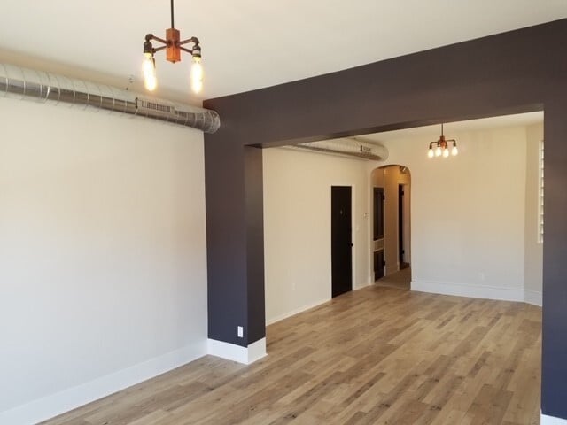 Building Photo - 1741 W Chicago Ave