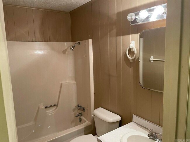 Foto del edificio - 1418 Hardy St