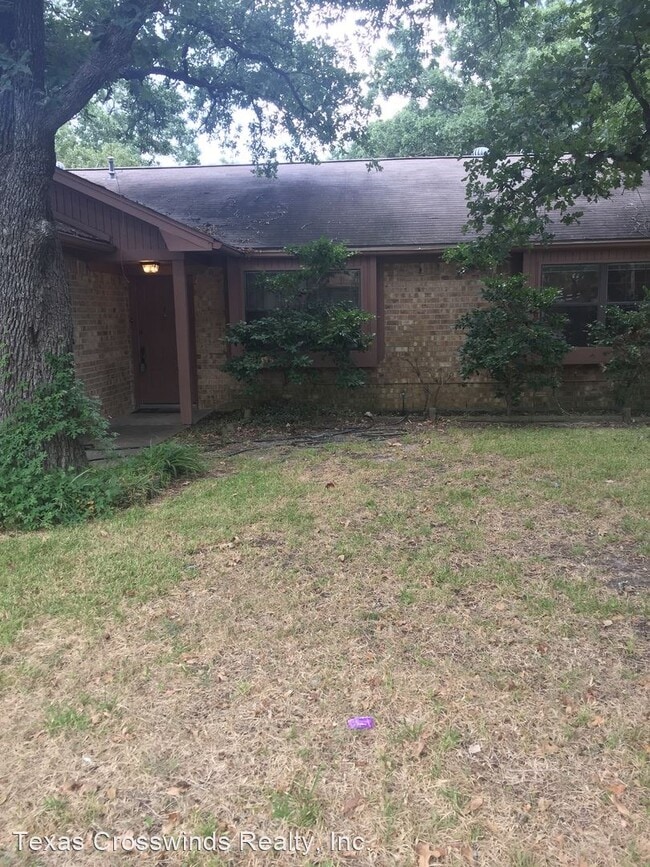 Building Photo - 3 br, 2 bath House - 3104 FORESTWOOD