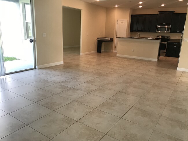 Foto del edificio - 7 BEDROOM 4 BATH AT INDEPENDENCE WINTER GA...