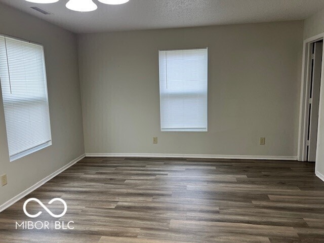 Building Photo - 912 Saraina Rd