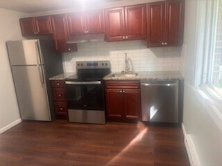 Foto principal - 680 Washington St