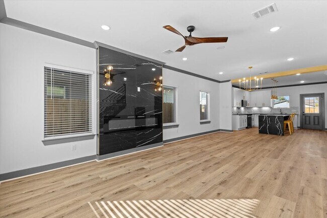 Foto del edificio - 7949 Attwater St