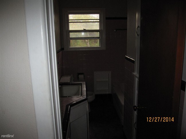 Foto del edificio - 1712 S Fleishel Ave