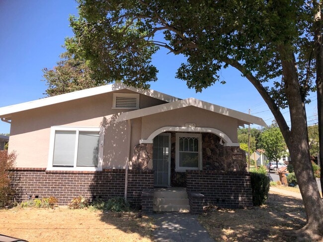 Photo - 1835 Estudillo St. House
