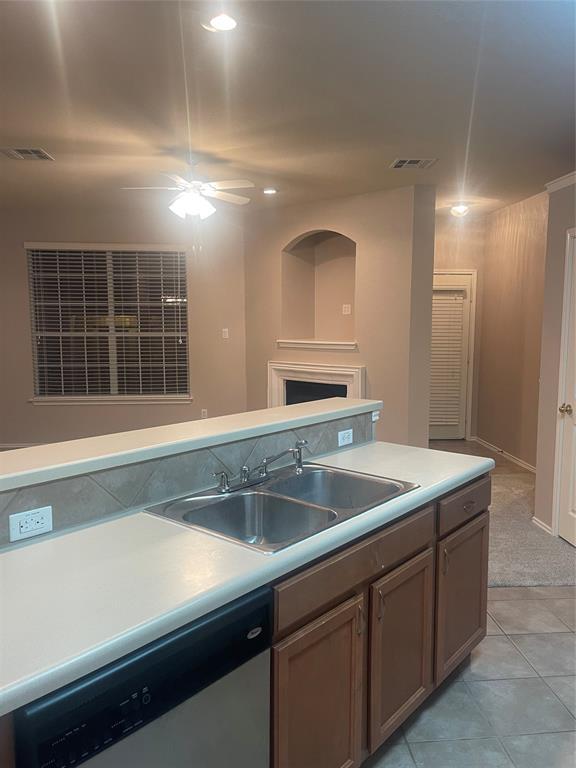 Foto del edificio - 16100 S Great Oaks Dr