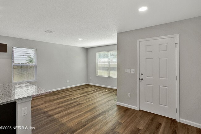 Foto del edificio - 1023 Phelps St