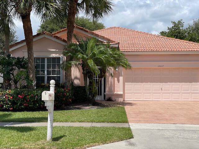 Primary Photo - 12627 Coral Lakes Dr