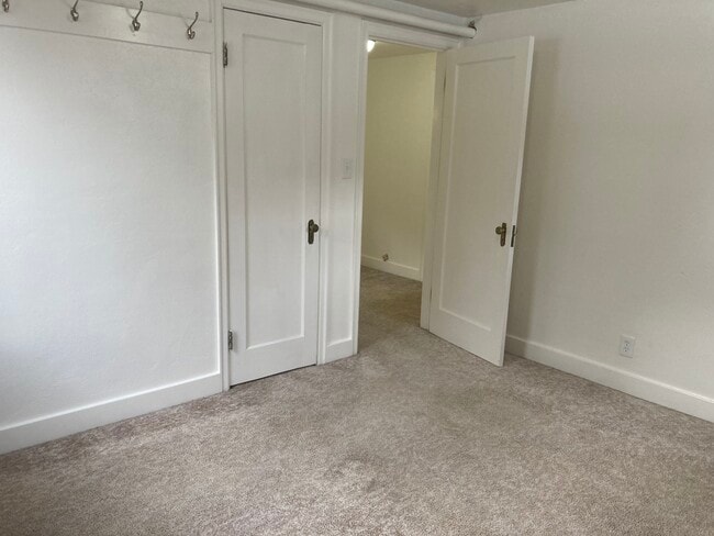 Foto del edificio - 361 N 8th St