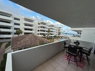 Foto del edificio - 330 SE 20th Ave