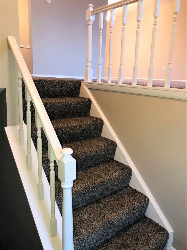 Foto del edificio - Newly Renovated Home with Deck!