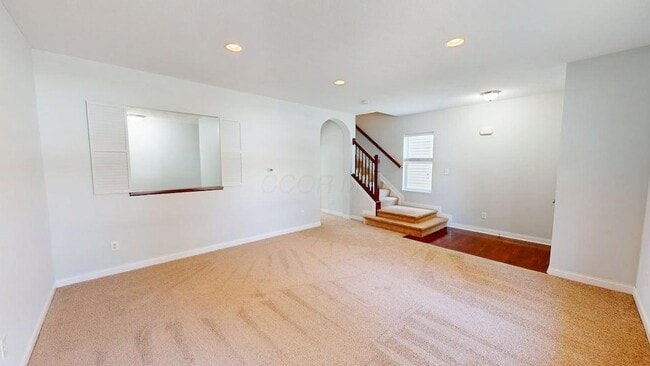 Foto del edificio - 5597 Lantos Rd