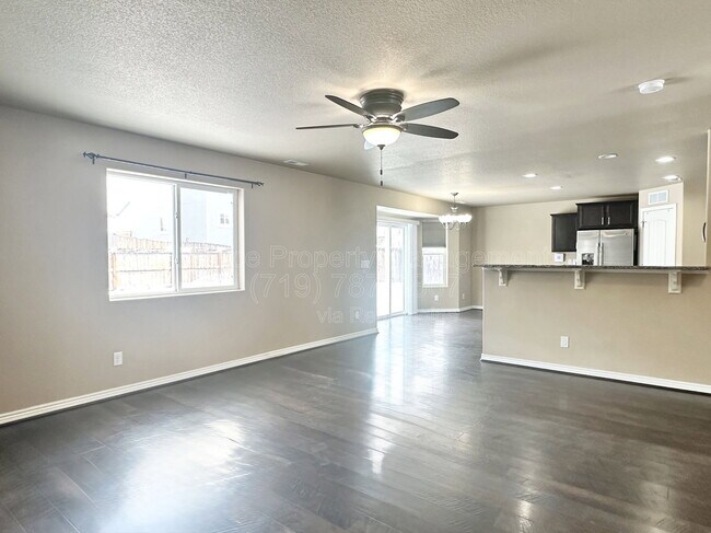 Foto del edificio - 9532 Bryce Canyon Dr