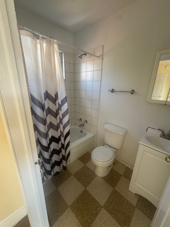 Foto del edificio - 5134 Keystone St