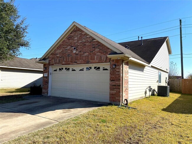 Building Photo - 19627 Aventine Plantation Dr