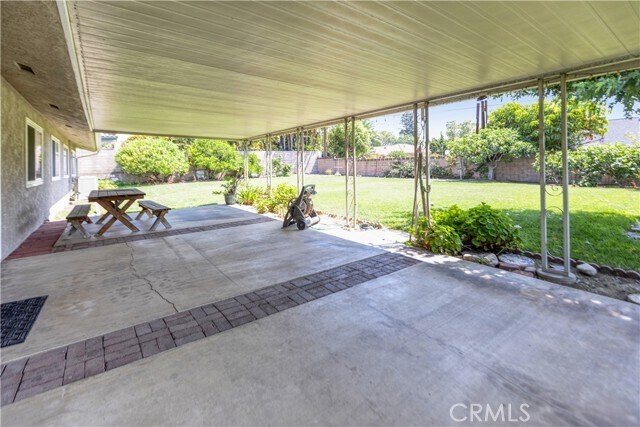 Foto del edificio - 1734 N Vallejo Way