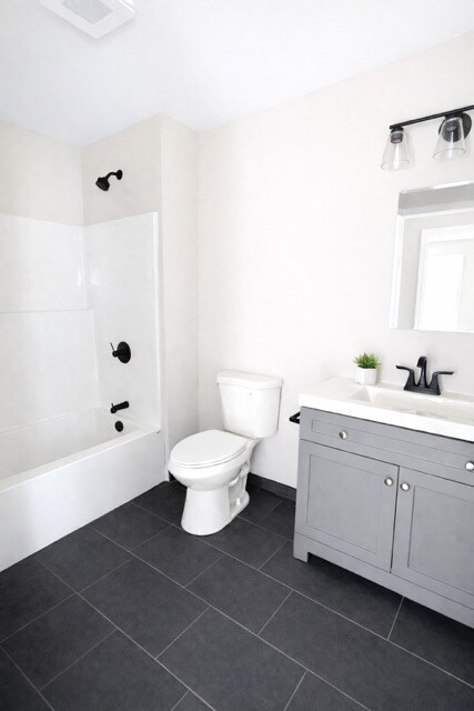 Foto del edificio - 18 Luzerne Rd