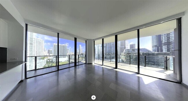 Foto del edificio - 88 SW 7th St