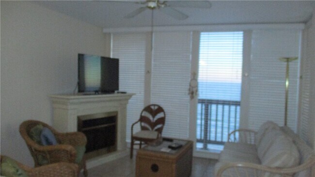 Building Photo - 15002 Windward Dr
