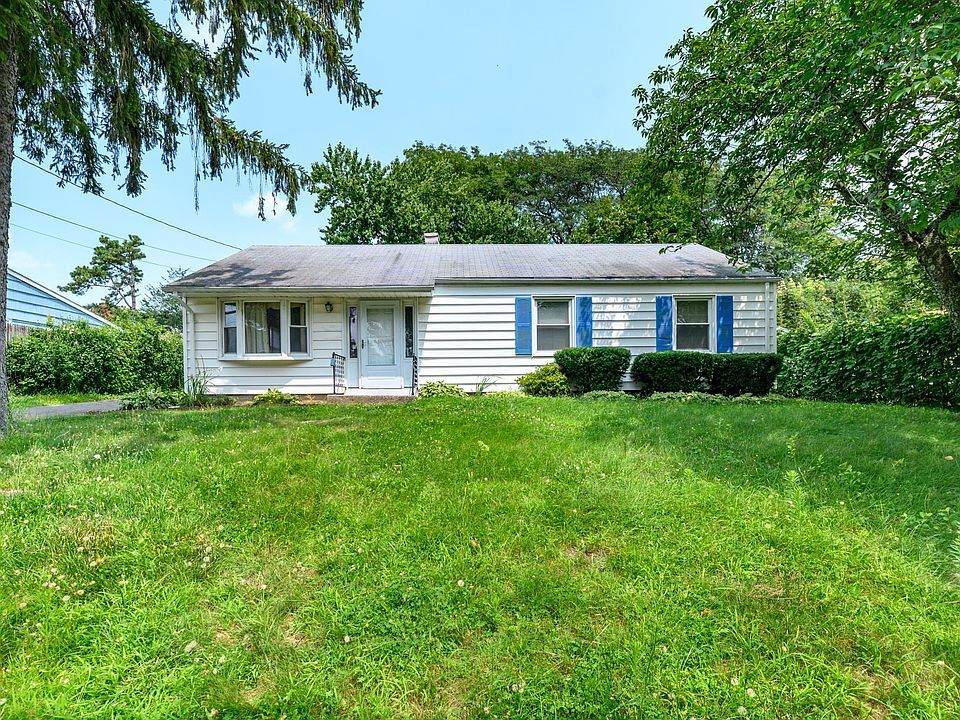 472 Anton St, Bridgeport, CT 06606 House Rental in Bridgeport, CT