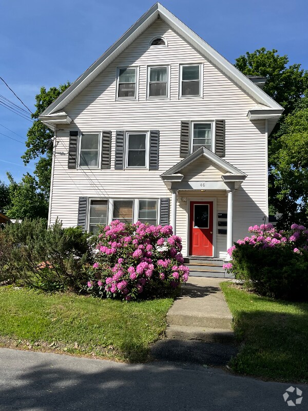 Building Photo - 46 Webster St