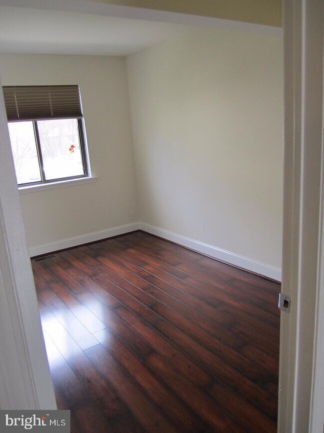 Foto del edificio - 5 Flintlock Ln