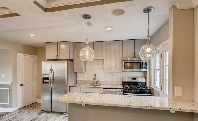 Building Photo - 1634 Northgate Rd