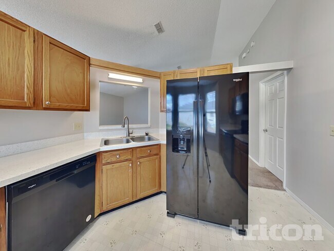 Foto del edificio - 635 Charles Pinckney St