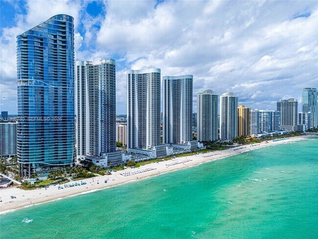Foto del edificio - 16001 Collins Ave