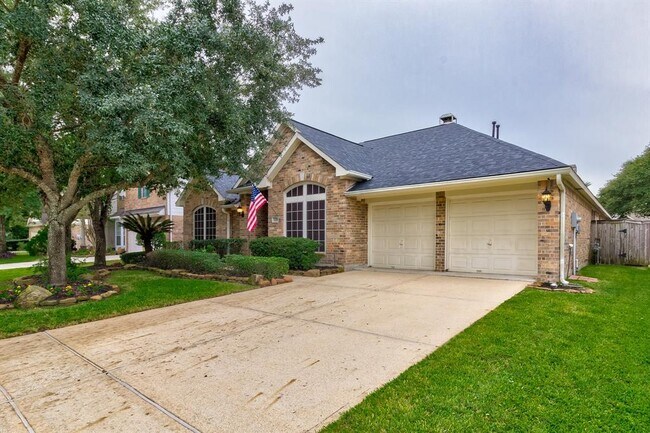 Foto del edificio - 1115 Cheddar Ridge Dr