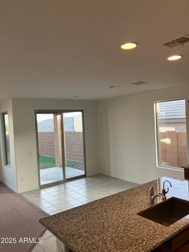 Foto del edificio - 5239 W Toronto Highlands Ln