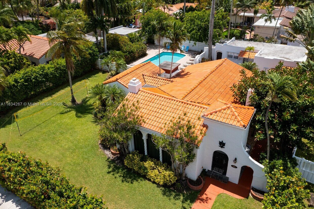 Foto principal - 1134 Harrison St