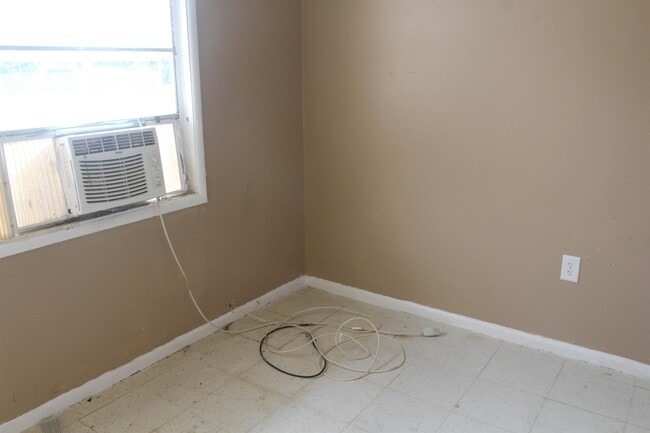Building Photo - 1505 Martha St
