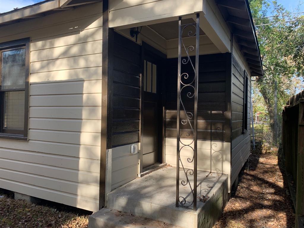 Foto principal - 3007 Cleburne St
