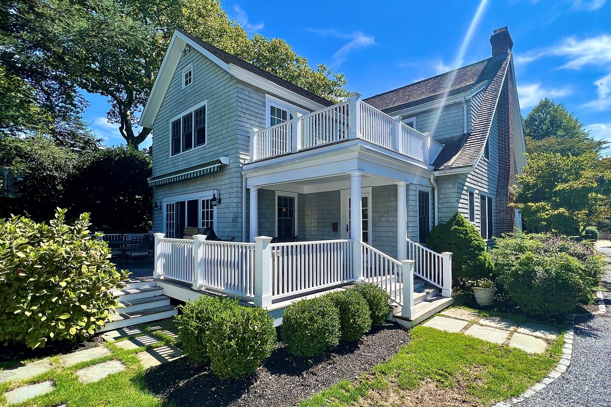 183 Herrick Rd, Southampton, NY 11968 House Rental in Southampton, NY
