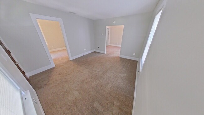 Foto del edificio - " 2-Bed in Heart of Royal Oak – Cozy 783 Sq Ft Home!"