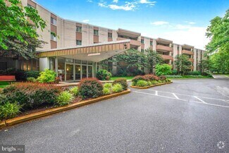 Building Photo - 7505 Democracy Blvd