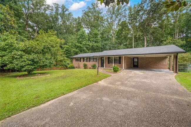 Foto del edificio - 6207 Moss Dr