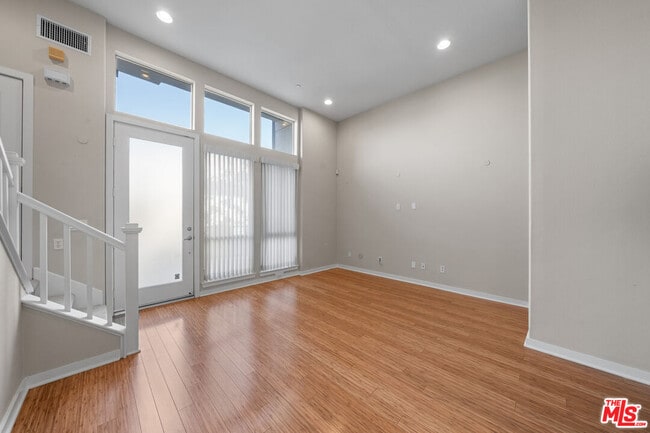 Foto del edificio - 5509 W 149th Pl