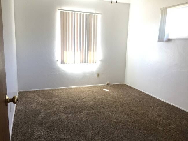 Building Photo - 779 Corvina St