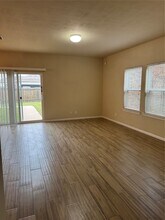 Building Photo - 8127 Almera Falls Dr