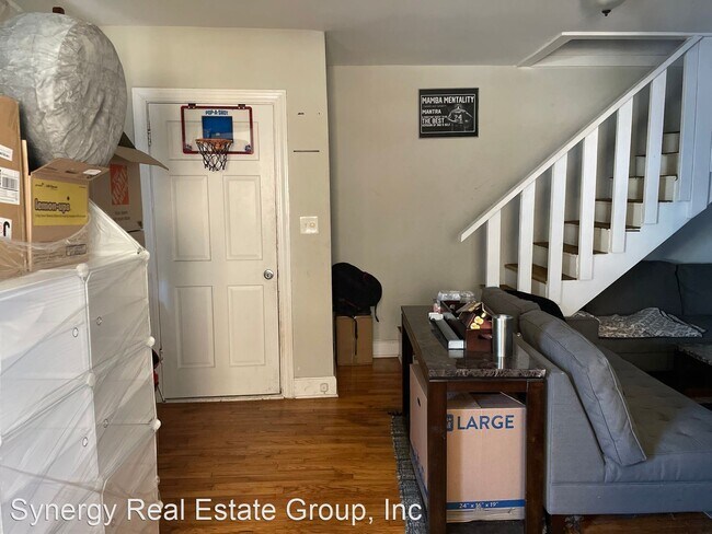 Building Photo - 1 br, 1 bath House - 428  Emmitt Ave Unit A