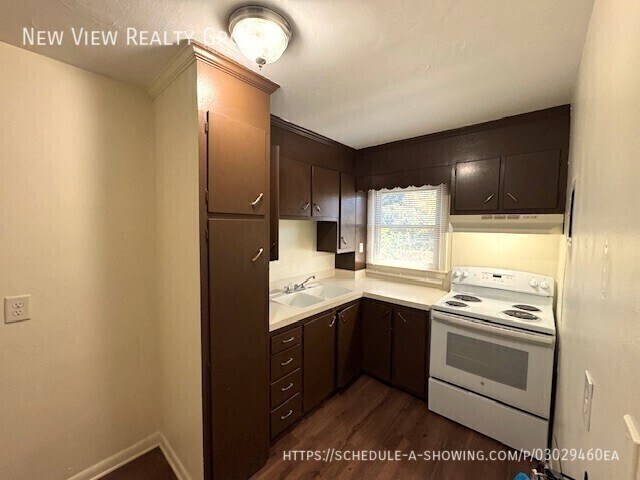 Foto del edificio - 268 Church St NE